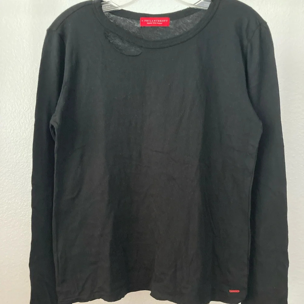 PHILANTHROPY Black Cut Out Neckline Casual Sporty Long Sleeves Small/ Med BNWT